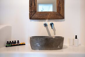 The Summit of Mykonos