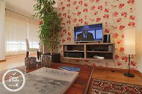 Cascais Estoril Apartment Near the Beach