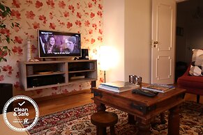 Cascais Estoril Apartment Near the Beach