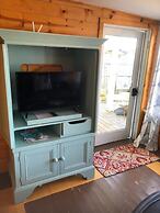 Riverside Inn and Cottages