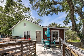 Riverside Inn and Cottages