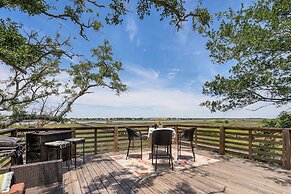 Riverside Inn and Cottages