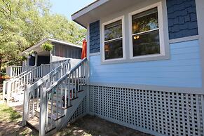 Riverside Inn and Cottages