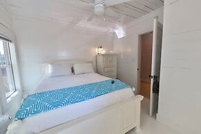 Riverside Inn and Cottages