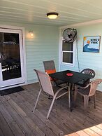 Riverside Inn and Cottages