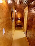 Riverside Inn and Cottages