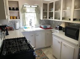 Riverside Inn and Cottages