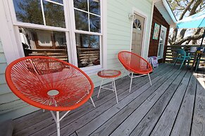 Riverside Inn and Cottages