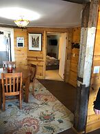 Riverside Inn and Cottages