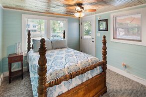 Riverside Inn and Cottages