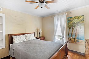 Riverside Inn and Cottages