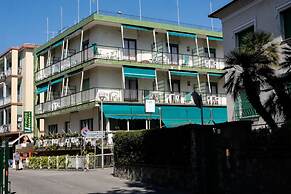 Hotel Tirreno