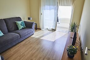 2 Bedroom Apartment Sol de Linda-a-Velha