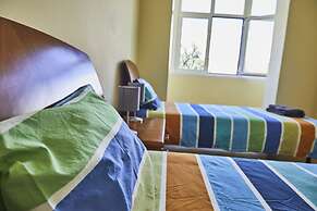2 Bedroom Apartment Sol de Linda-a-Velha