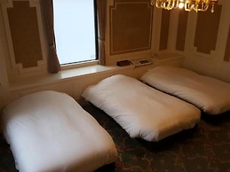 Royal Hotel Shinokubo