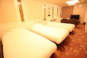 Royal Hotel Shinokubo