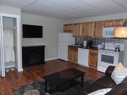 Strictly Moose Luxury Vacation Suites