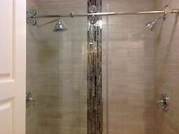 Strictly Moose Luxury Vacation Suites