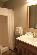 Strictly Moose Luxury Vacation Suites