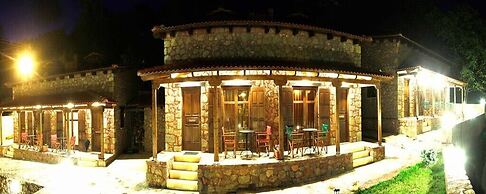 Paliokastro Guesthouse