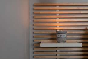 12 Keys Athens Apartments