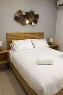 12 Keys Athens Apartments