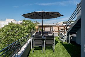 12 Keys Athens Apartments