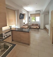 12 Keys Athens Apartments