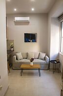 12 Keys Athens Apartments