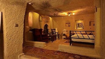 Iris Cave Cappadocia