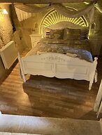 Iris Cave Cappadocia