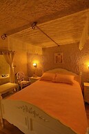 Iris Cave Cappadocia