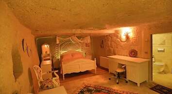 Iris Cave Cappadocia