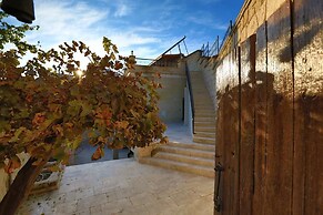 Iris Cave Cappadocia