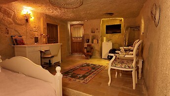 Iris Cave Cappadocia