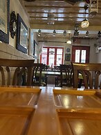 Sekercigiller Konuk Evi