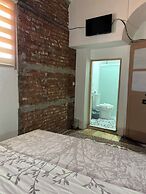 Sekercigiller Konuk Evi