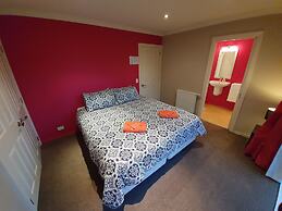 Claremont Country Lodge B&B