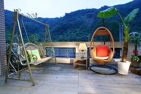 Taiping Mountain Spring Love