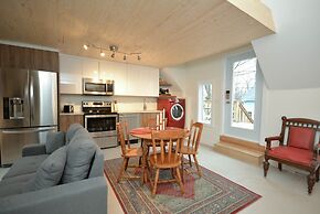 M. Hooper Downtown Luxury