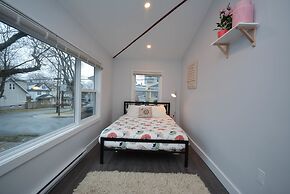 M. Hooper Downtown Luxury