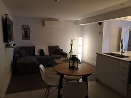 M. Hooper Downtown Luxury