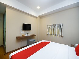 Super OYO 977 Hong Kong Suites