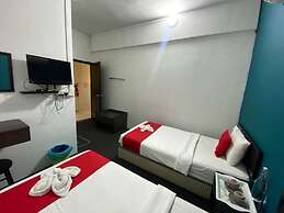 Hotel O Captain Hotel Cafe & Bistro