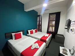 Hotel O Captain Hotel Cafe & Bistro