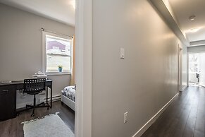 Spacious DAL & Downtown Apartments