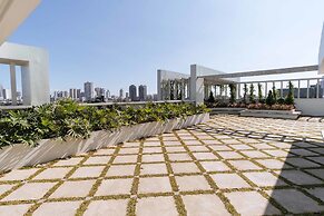 RedDoorz Premium @ Vista Heights Legarda