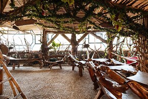 RedDoorz Plus near Strawberry Farm Baguio