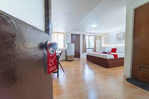 RedDoorz @ Ledesco Avenue Lapaz Iloilo
