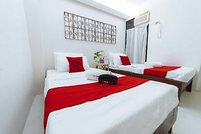RedDoorz @ Ledesco Avenue Lapaz Iloilo